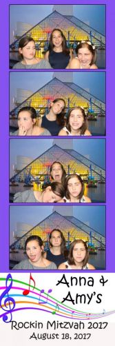 Great Grins Photo Booth Bar Bat Mitzvah Events