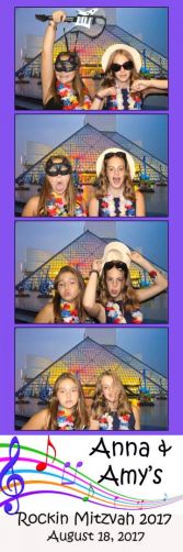 Great Grins Photo Booth Bar Bat Mitzvah Events